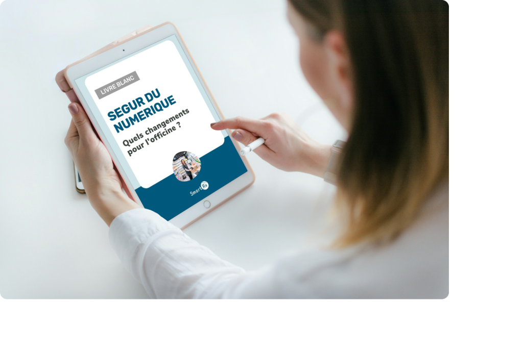 Livre blanc Ségur du numérique de Smart Rx ouvert sur une tablette électronique